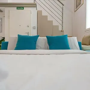 2bedroom Duplex In Hortaleza Near Metro , Madrid España
